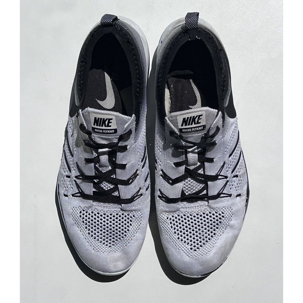 Nike Free TR Focus Flyknit White Sneakers Women US 11